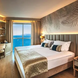Hotel Charisma De Luxe, Kusadası